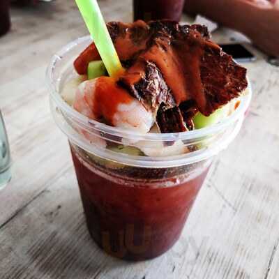 Mariscos La Curva De San Pedro