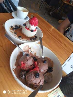 Vulcanos Chicago Style