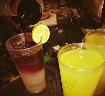 Vulcanos Chicago Style