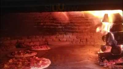 Vulcanos Chicago Style