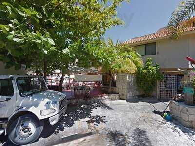 Hoo Haa Restaurant And Bar