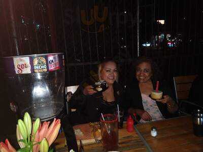 Monu Ribs Wings & Beer