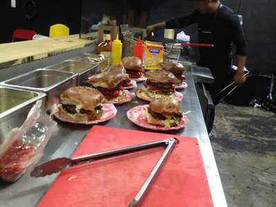 Brontos Hamburguesas Al Carbón