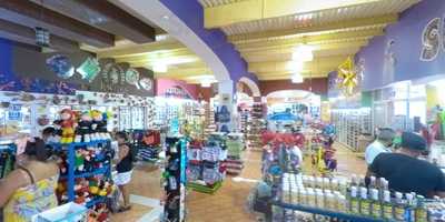 Tomh Burro Restaurante Mexicano & Mariscos