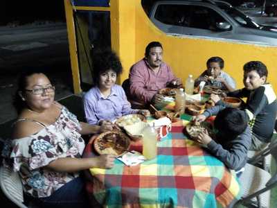 La Casita De Los Alolos