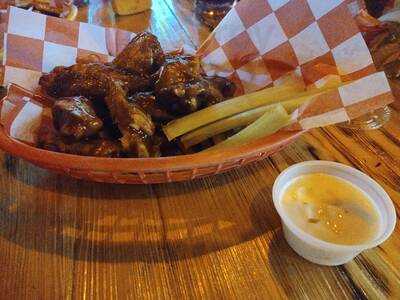 Premium Wings (plaza Lapizlazuli)