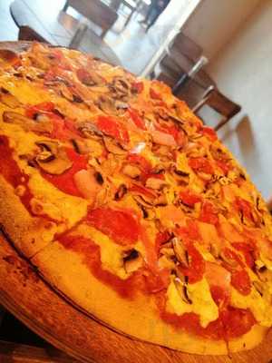 Redneck Wings Ribs And Beer