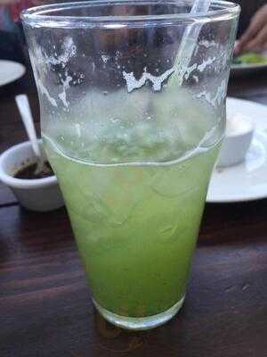 Verde Crema Cocina De Baja California