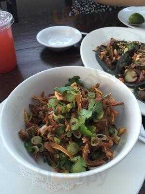 Verde Crema Cocina De Baja California