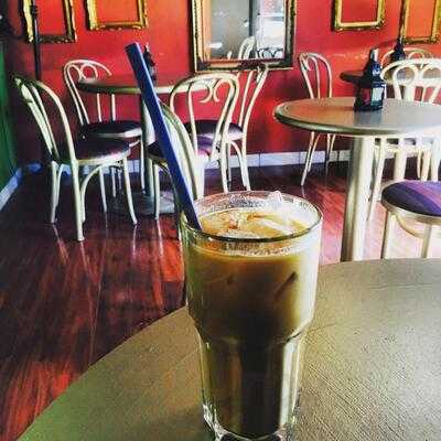 Velvet Café & Bistro