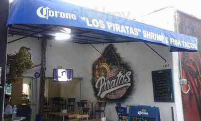 Los Piratas Seafood & Wings