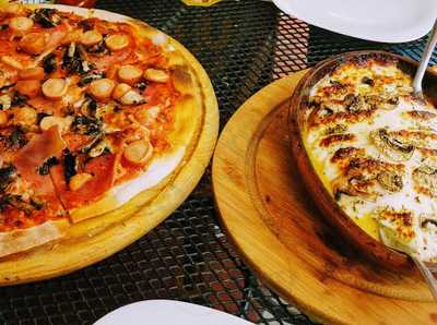 El Fogón Pizza A La Leña