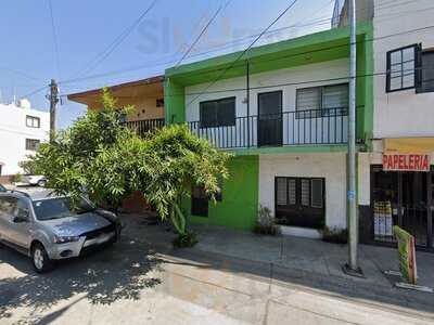 La Tomatina Lonches & Jugos