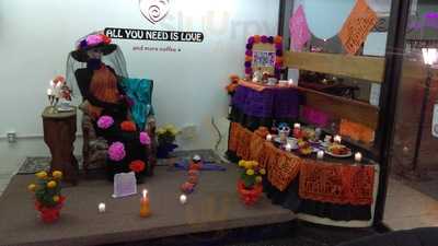 Paseo Colón Cafetería