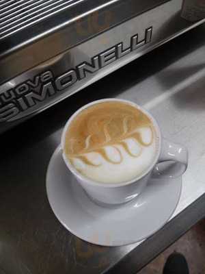 Paseo Colón Cafetería