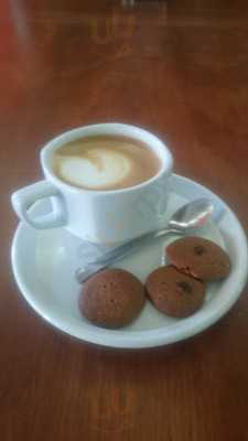 Paseo Colón Cafetería