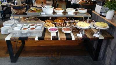 Gamboa Tapeo & Vineo