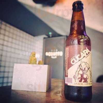 El Cuarto Hostel Bar