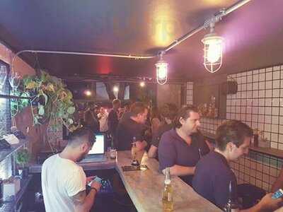 El Cuarto Hostel Bar