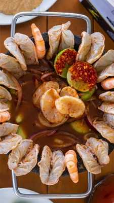 Todos Santos Mariscos Bar