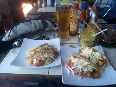 Mariscos Ruben's & Charlie's