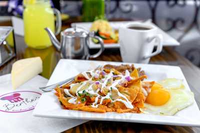 Berthas Kitchen And Coffe