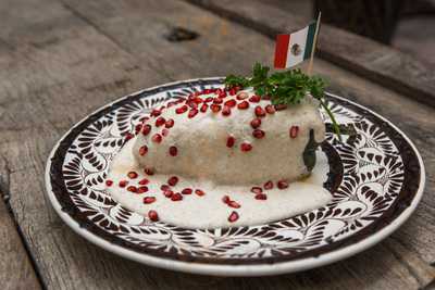 Chiles En Nogada En Tijuana