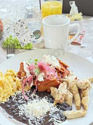 Chiles En Nogada En Tijuana