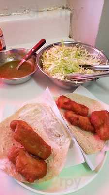 Tacos De Pescado Alicia