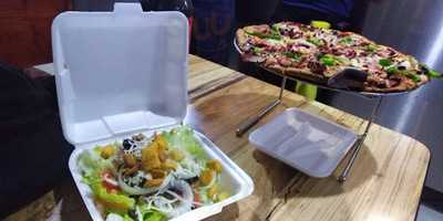 Martinellis New York Pizza