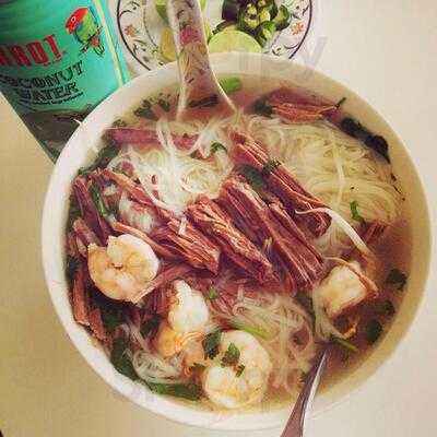 Pho Huyen