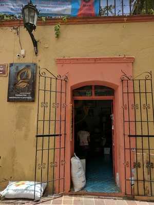 Photo 4