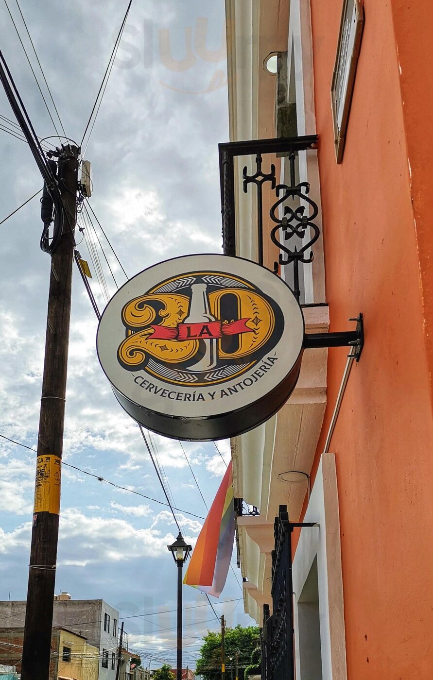 La 20 Cervecería Y Antojeria