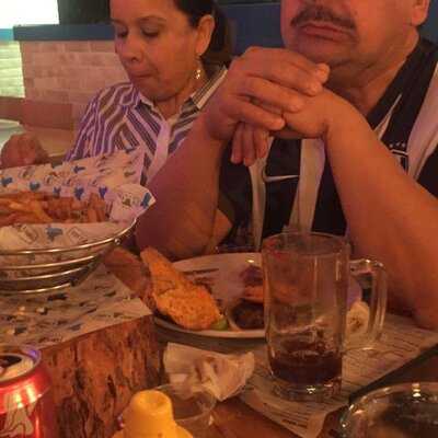 Holy Cow Burger & Beer Joint