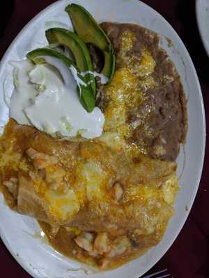 La Curva Restaurant & Sport Bar