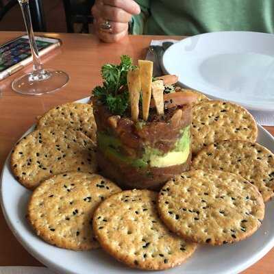 Mahi-mahi Restaurant De Mariscos En El Mapa