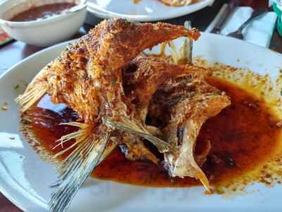 Mahi-mahi Restaurant De Mariscos En El Mapa