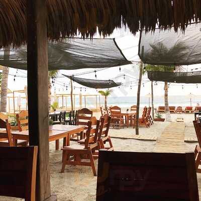 Cayuco Cocina Y Mezcal