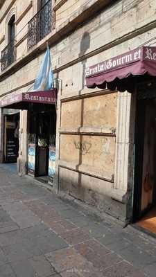 Photo 4