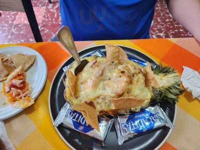 Mariscos El Amigo
