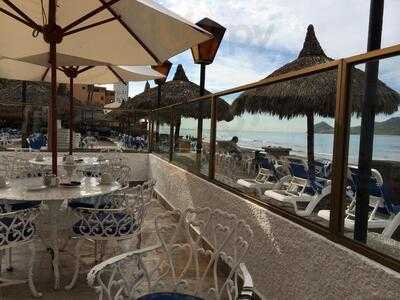 Papagayo Restaurant & Cantina