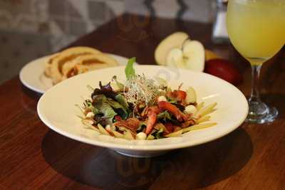 Papagayo Restaurant & Cantina