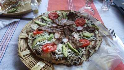 Bacheeza' Cocina Oaxaqueña