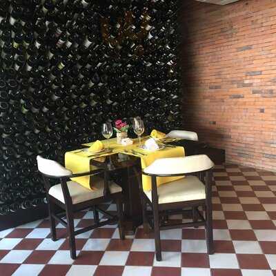 Las Cavas De Don Jose