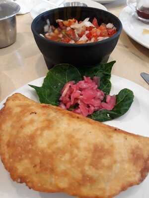 El Mundo Maya Restaurant