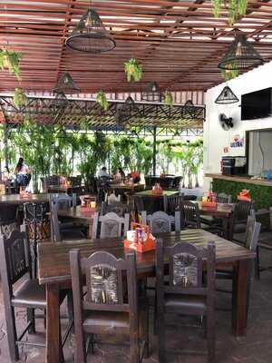 El Carajillo Mariscos