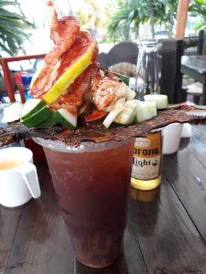 El Carajillo Mariscos