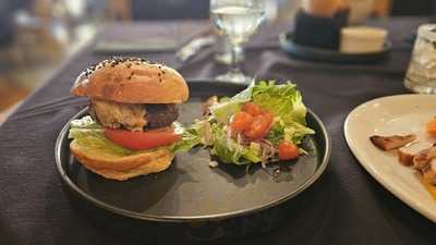 Fire Pit Meat & Grill