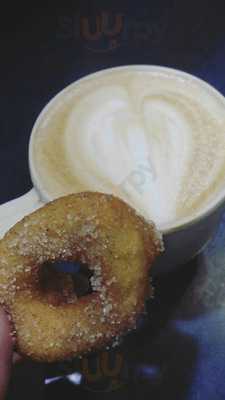 Cafetería Y Pastelería Los Arieles