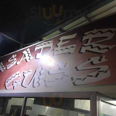 Tacos & Mariscos Guss